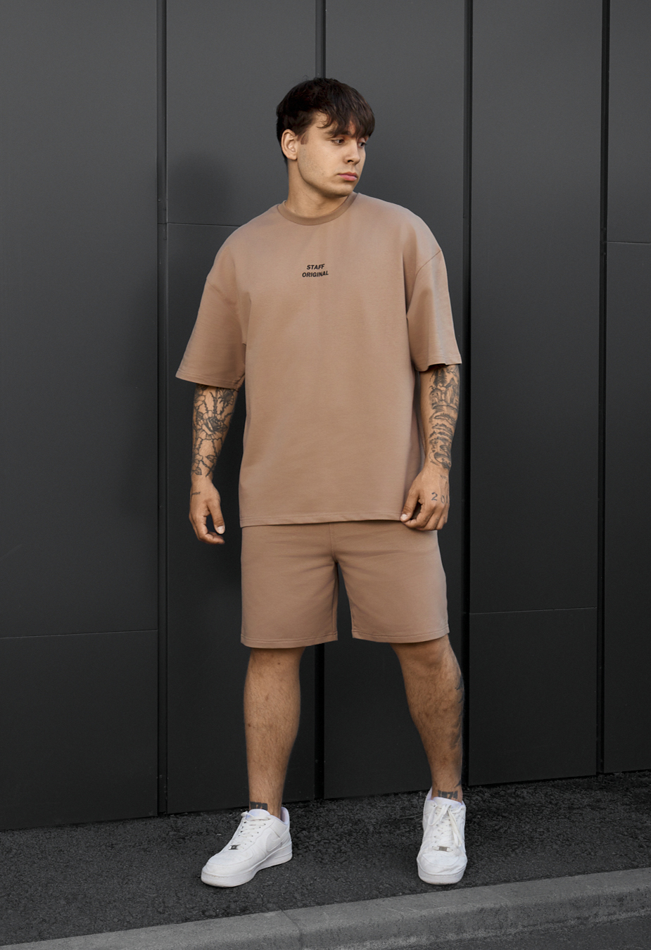 Komplet koszulka + spodenki Staff no brown oversize