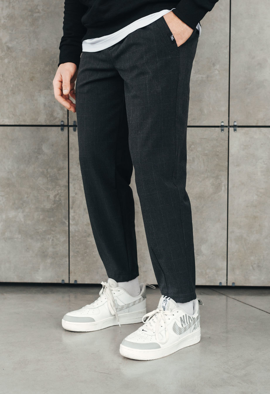 Spodnie Staff line dark gray square