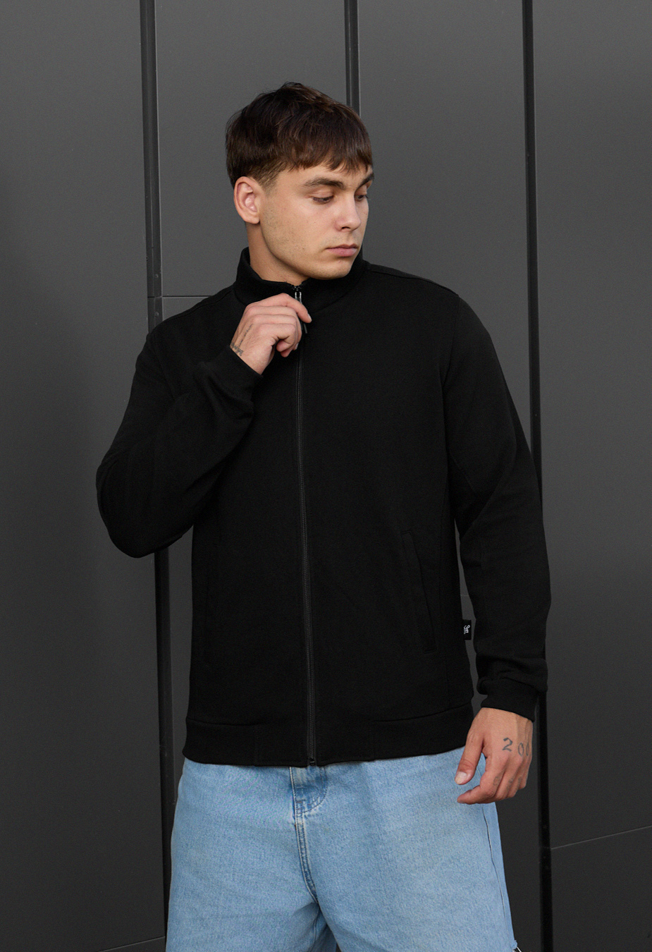 Olimpijka Staff ra black