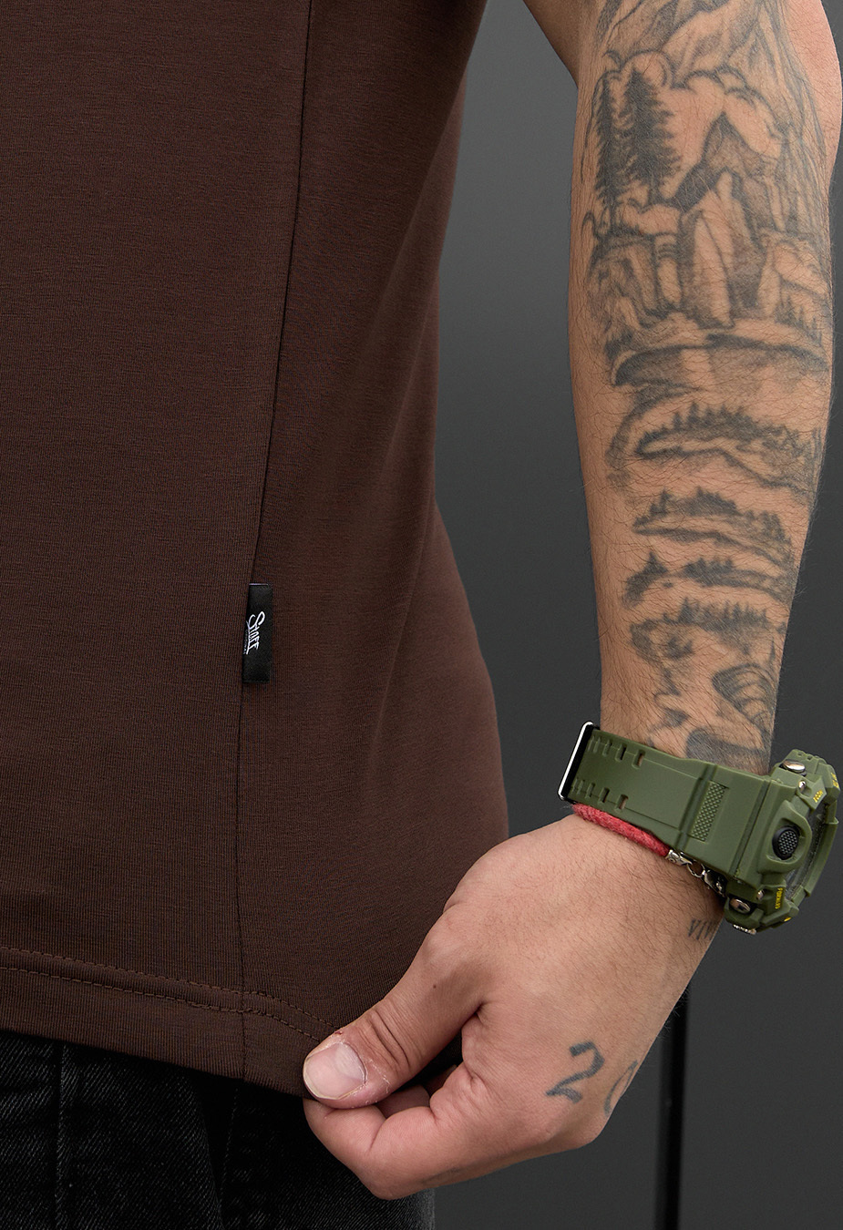 Koszulka Staff dark brown basic