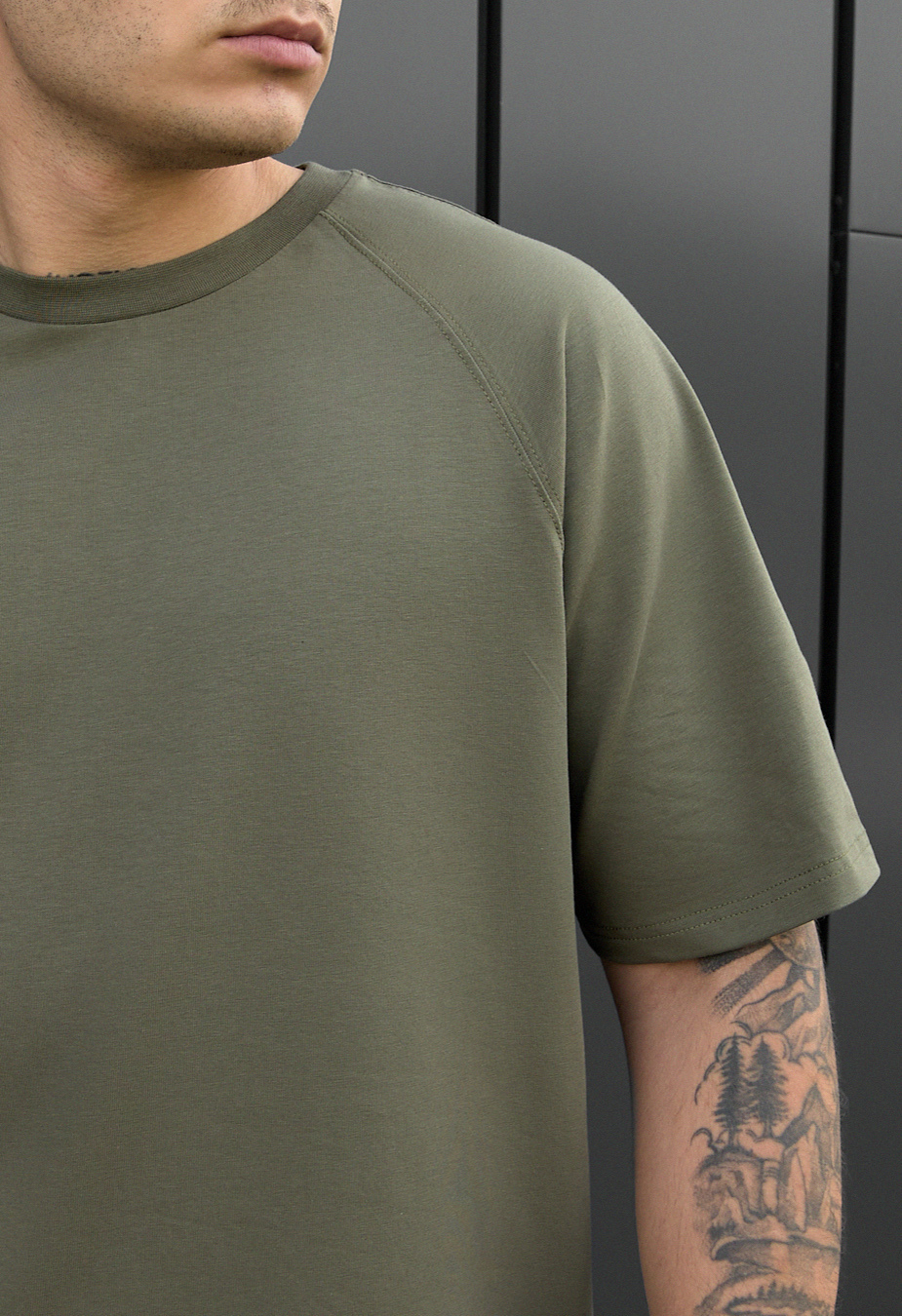 Koszulka Staff reglan khaki