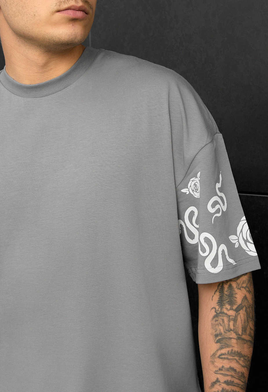 Koszulka Staff snake & flower oversize