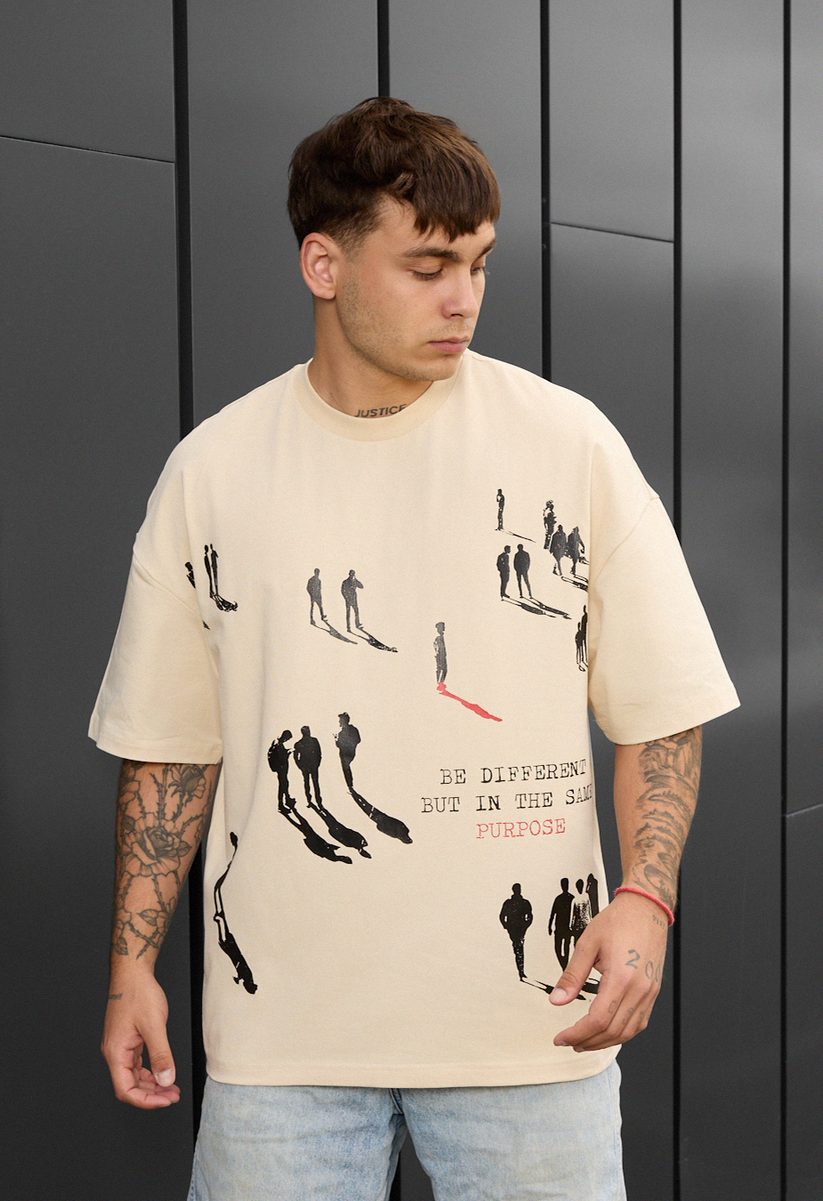Koszulka Staff be different oversize