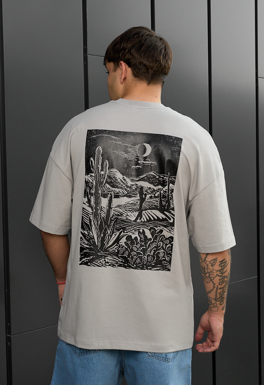 Koszulka Staff night & logo oversize
