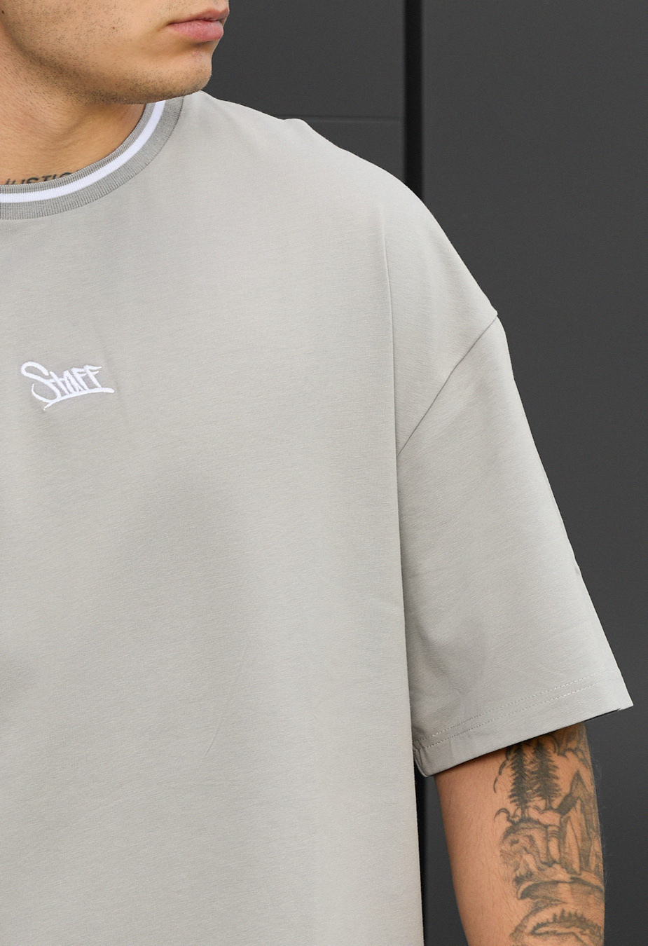 Koszulka Staff gray logo oversize