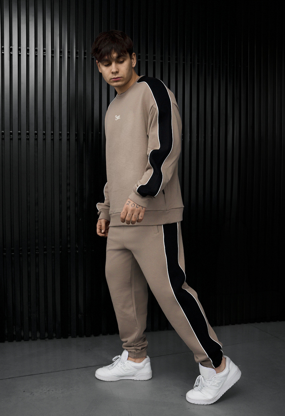 Dres Staff rin light brown reflective