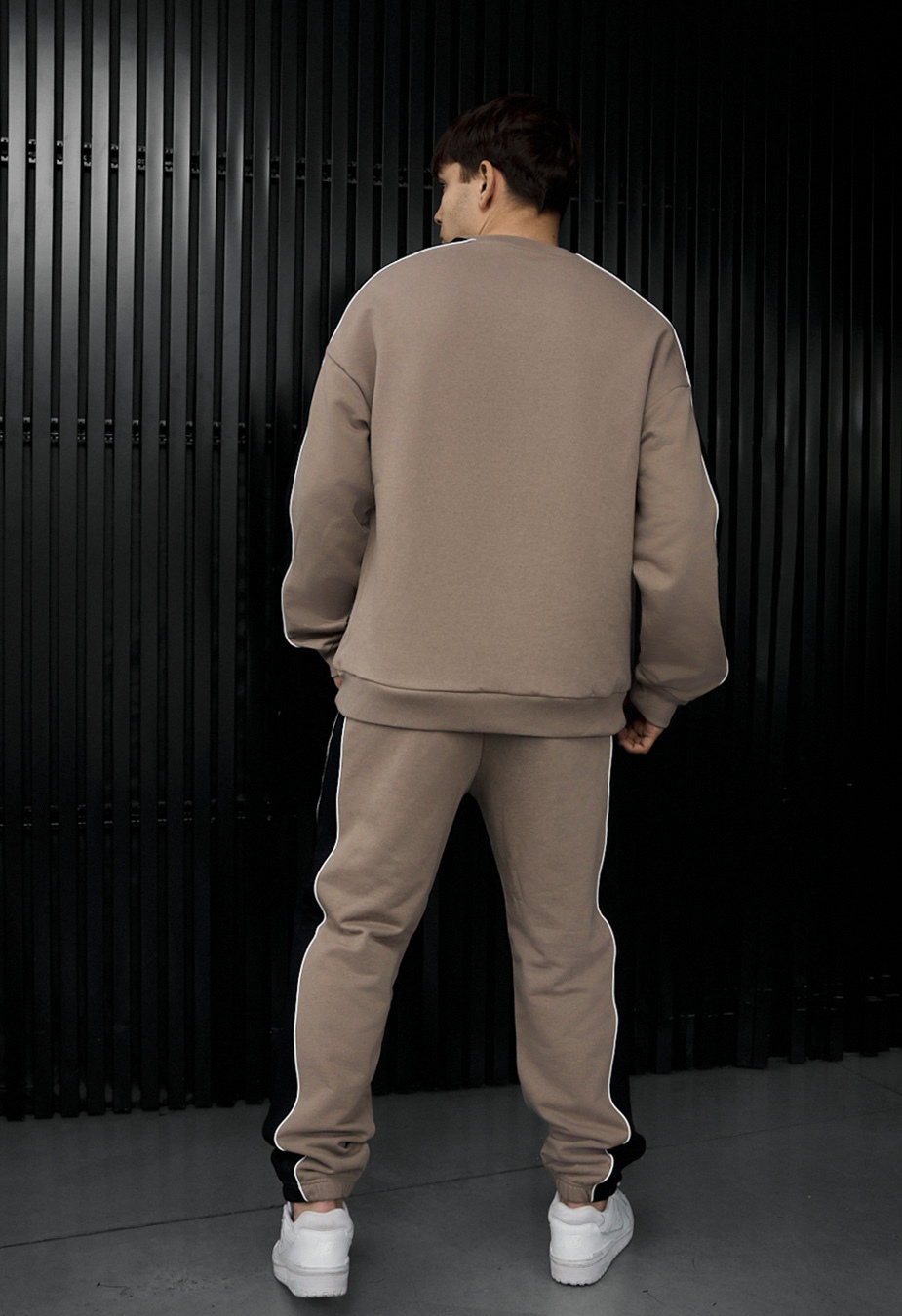 Dres Staff rin light brown reflective