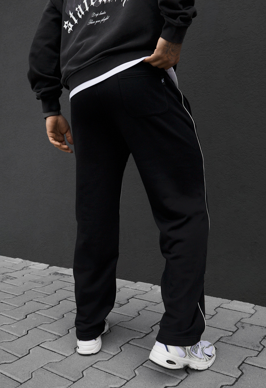 Spodnie Staff en black