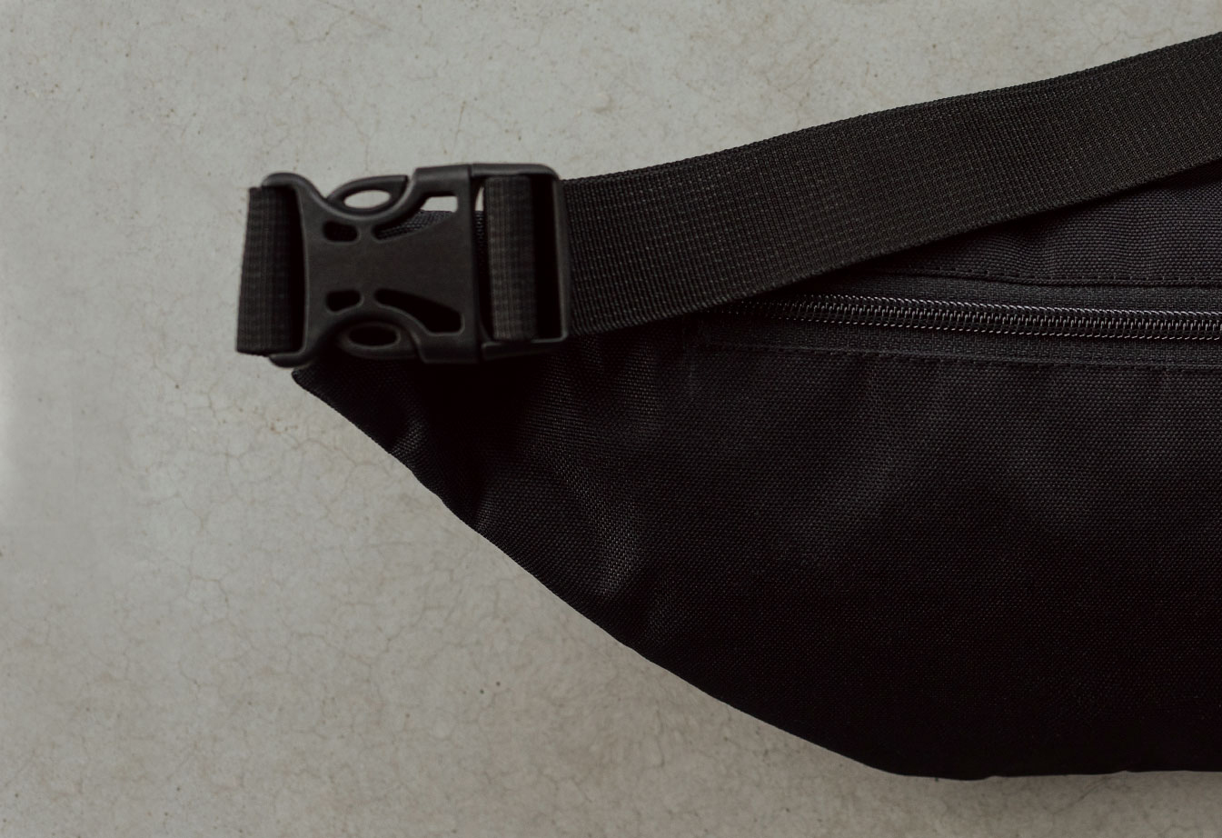 Torba na pas Staff mo black