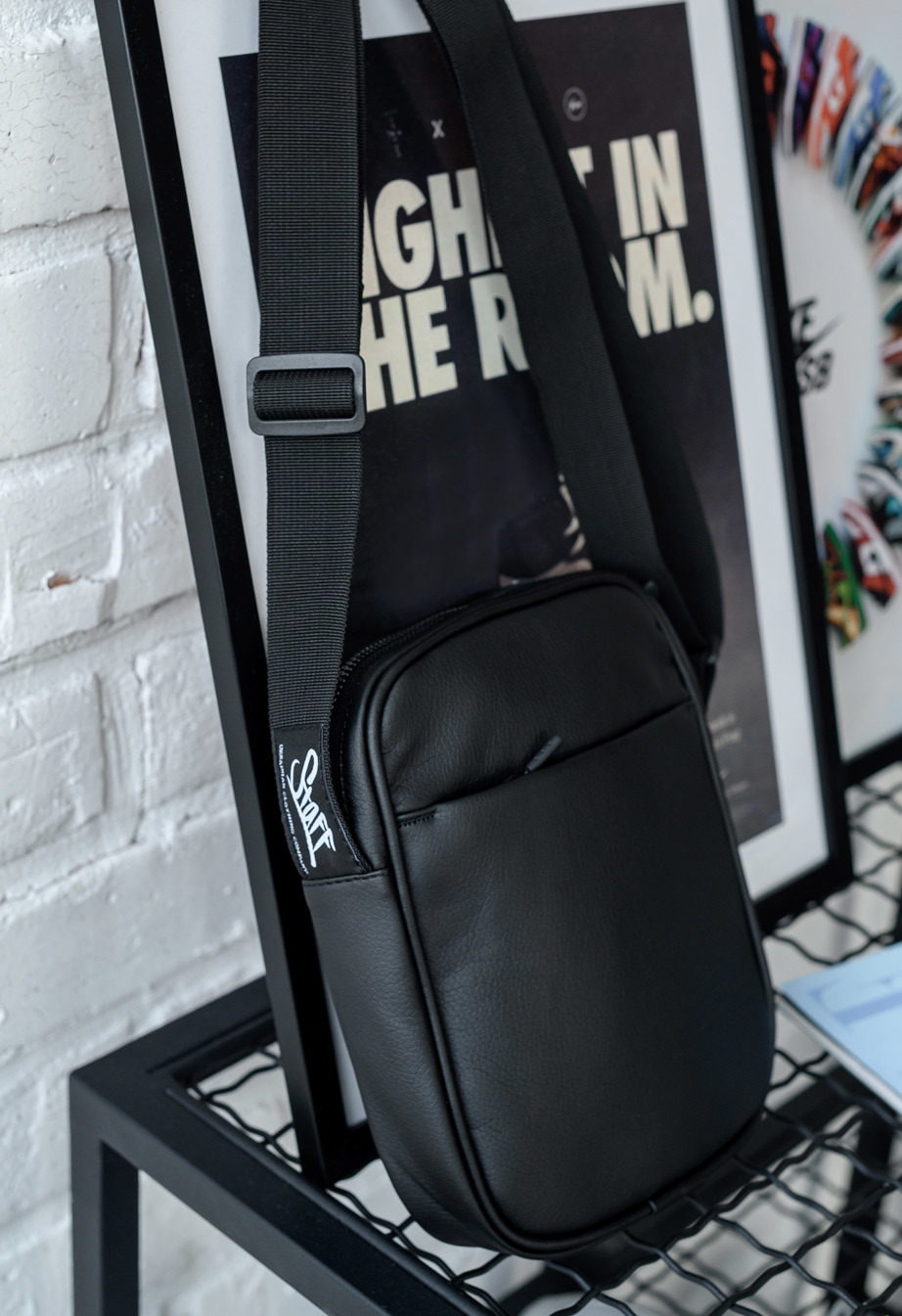 Torba na ramię Staff leather black
