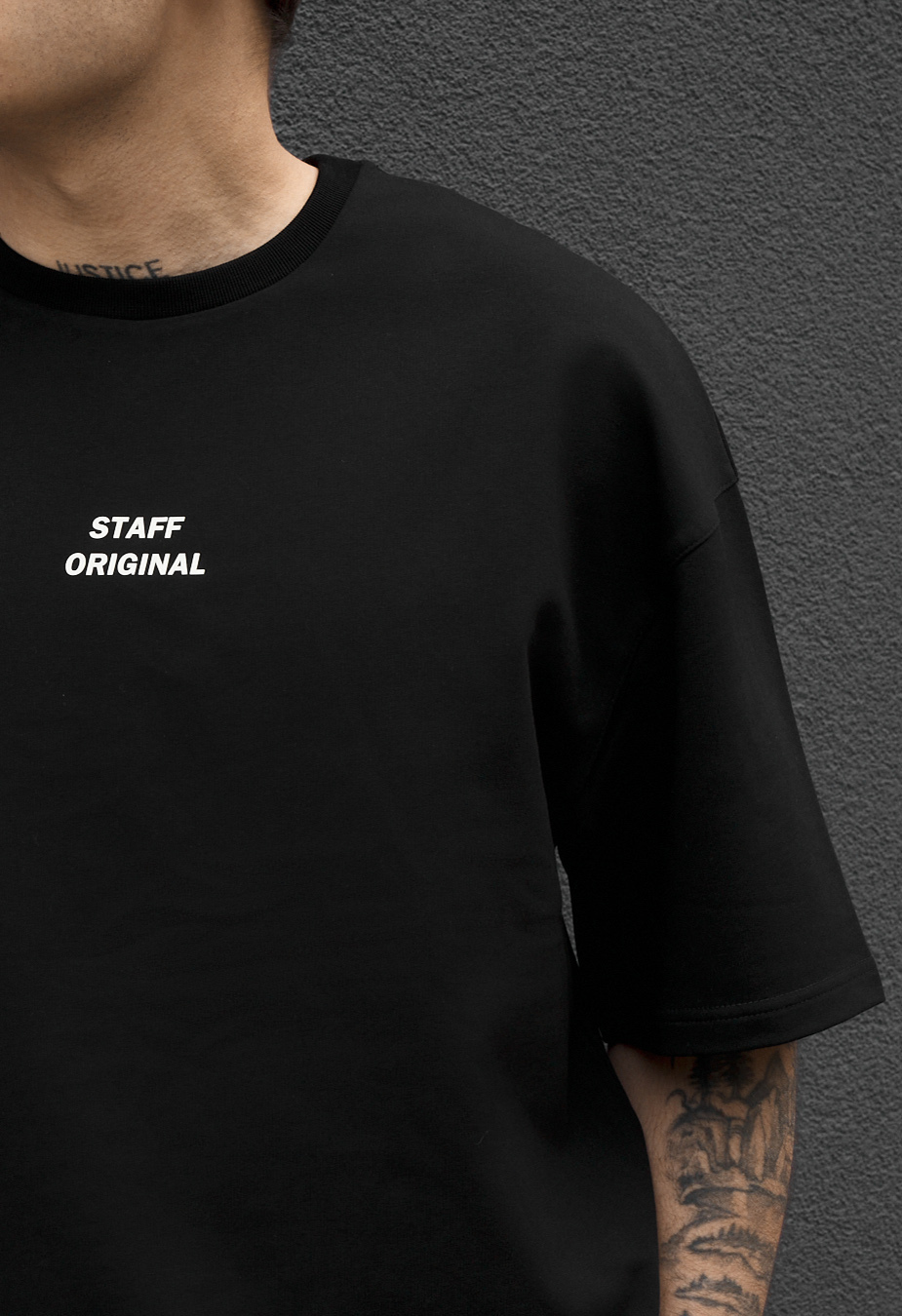 Komplet koszulka + spodenki Staff no black oversize
