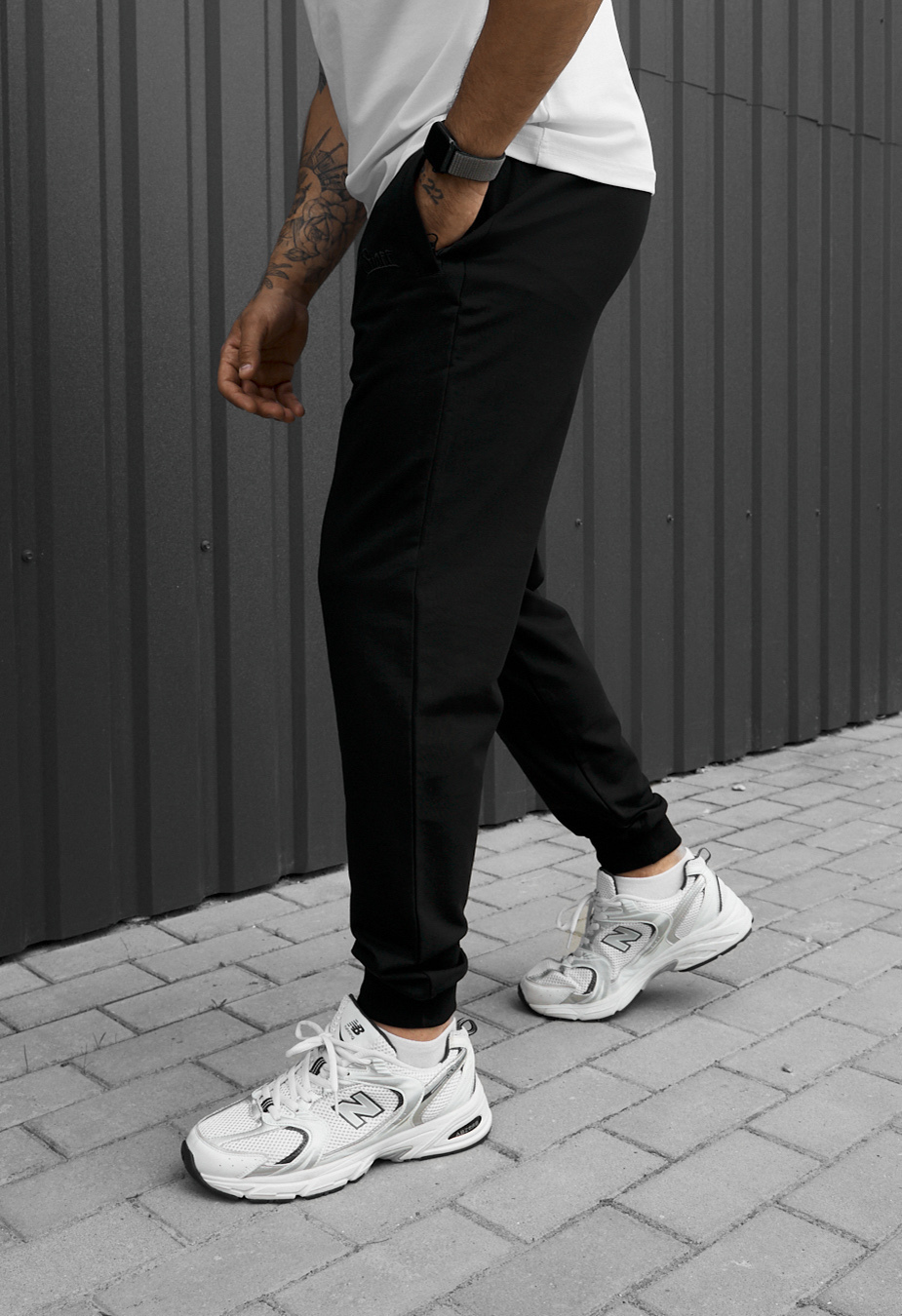 Spodnie dresowe Staff go logo black
