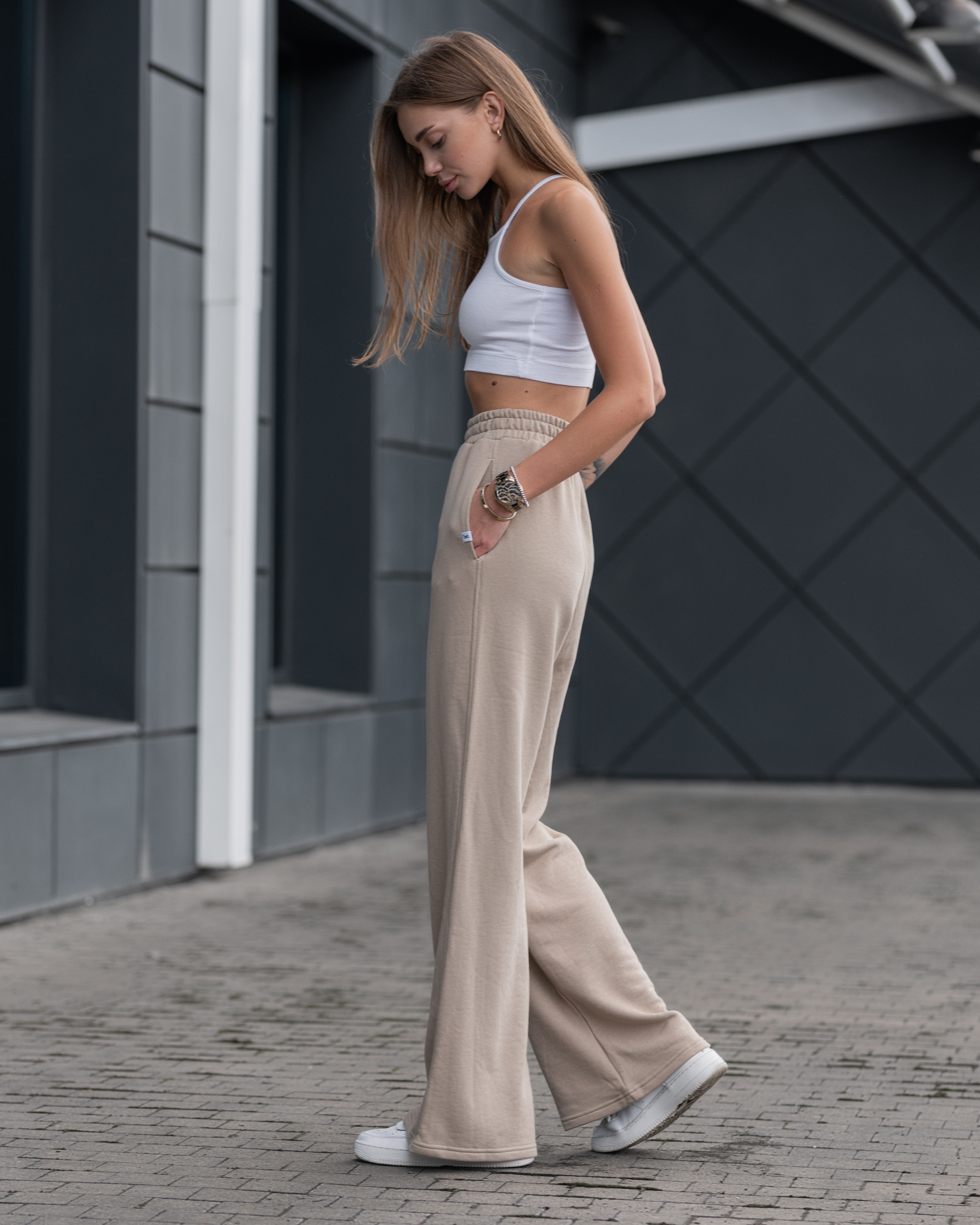 Damskie dresy sportowe Staff ni beige