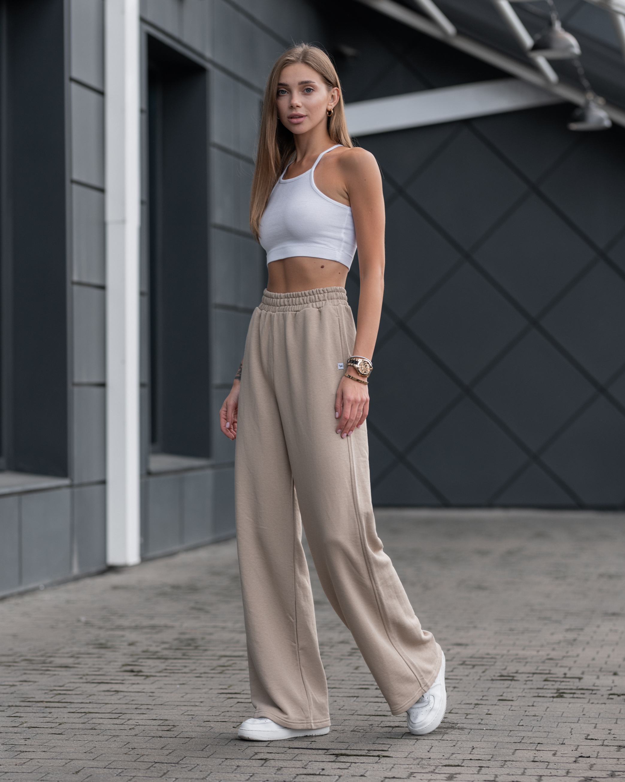 Damskie dresy sportowe Staff ni beige