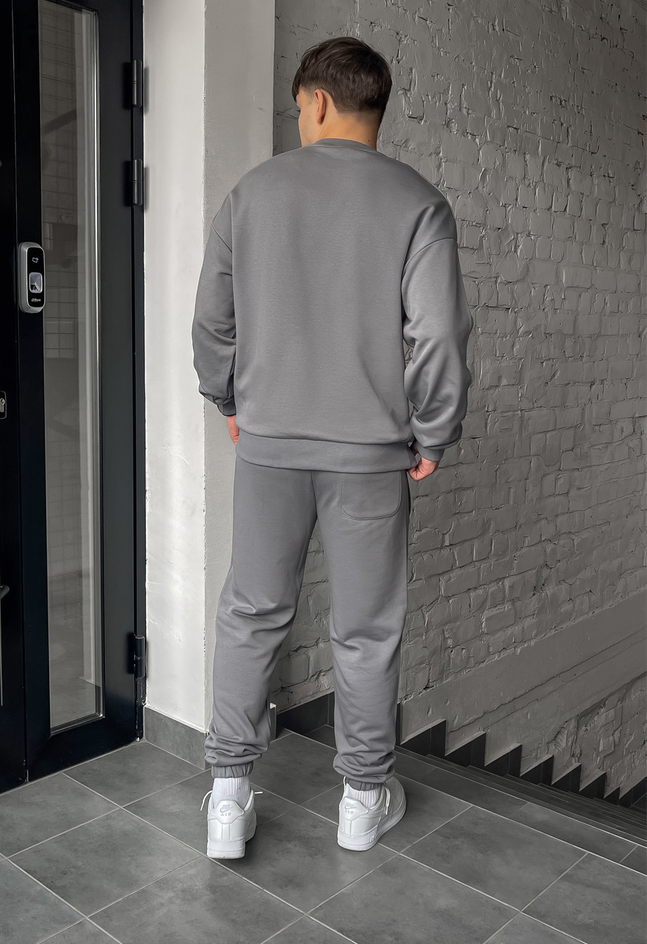 Dres sportowy Staff fin gray oversize