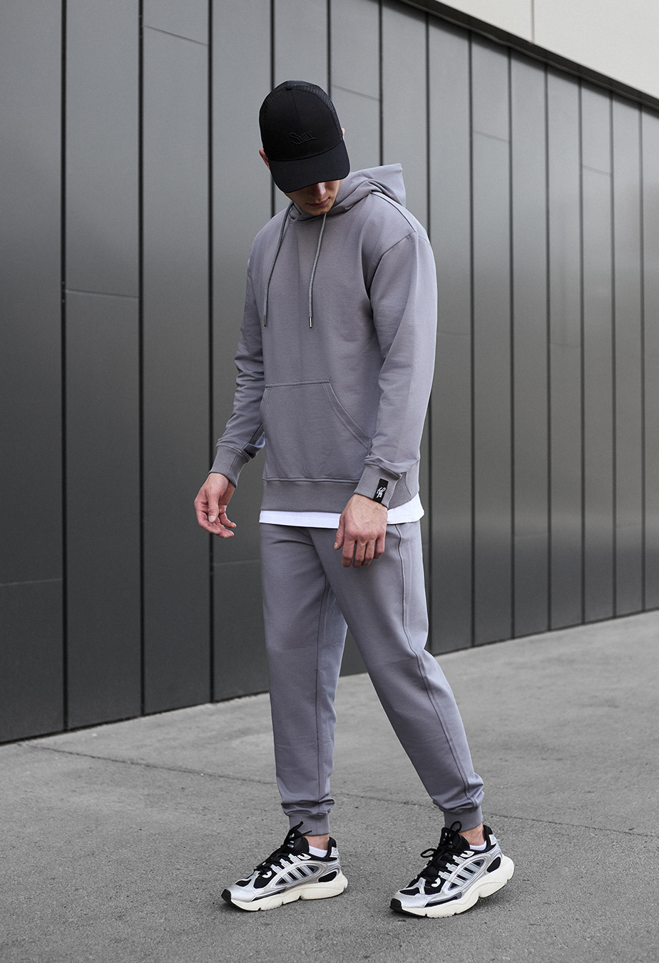 Dres Staff gray basic