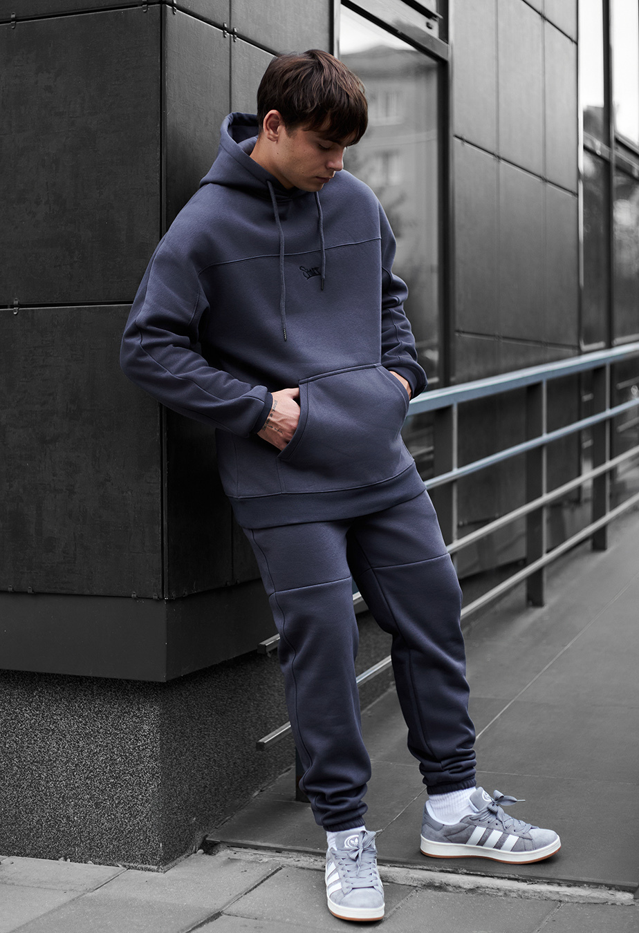 Dres Staff sa gray logo fleece