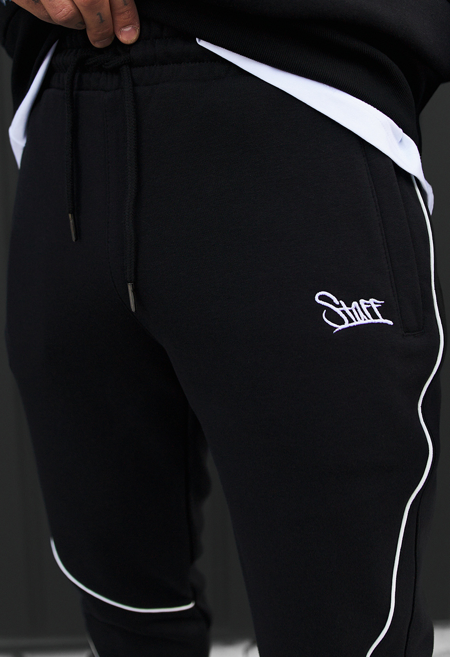 Spodnie sportowe Staff jnx logo kant black fleece