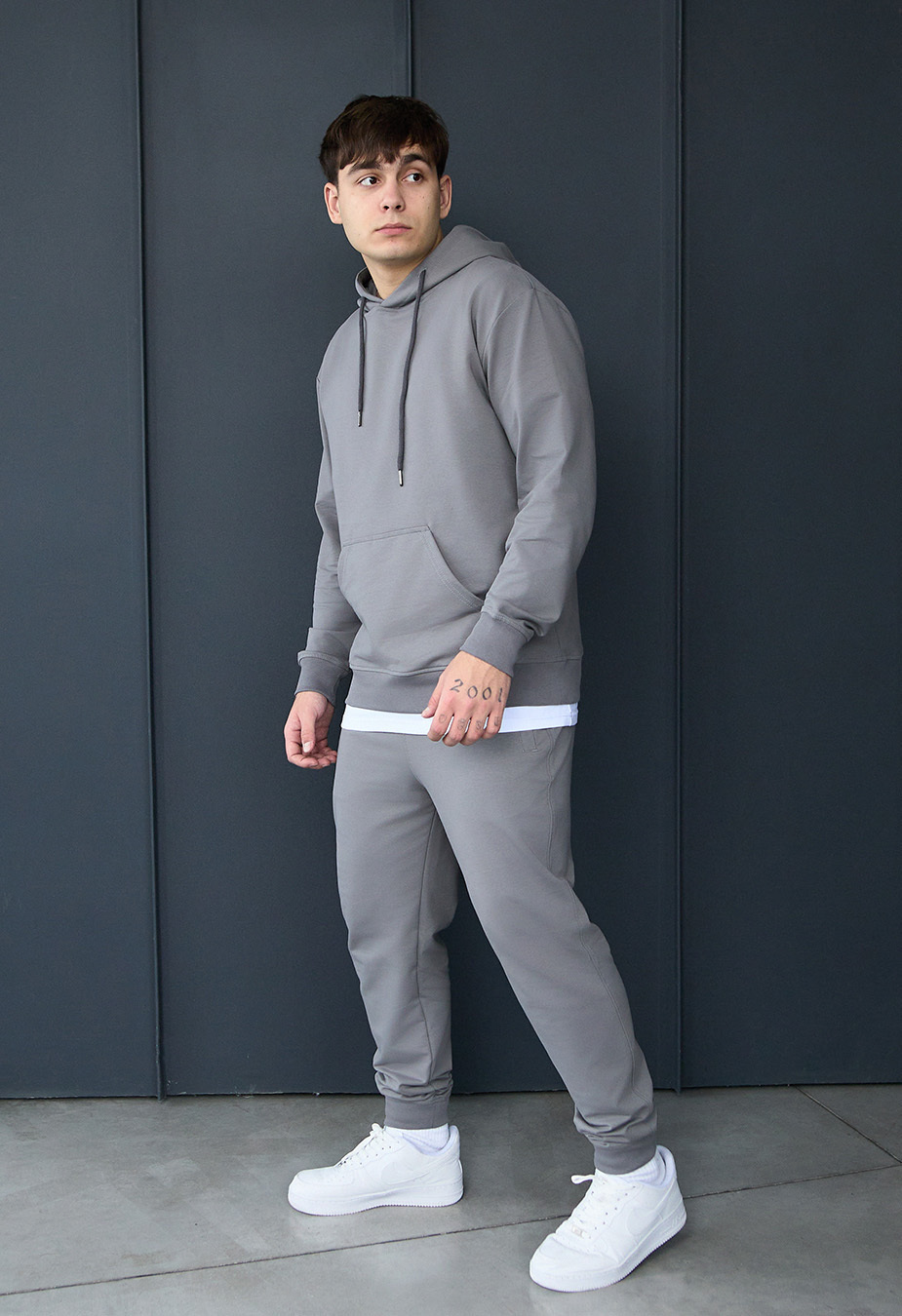 Dres Staff vit gray basic