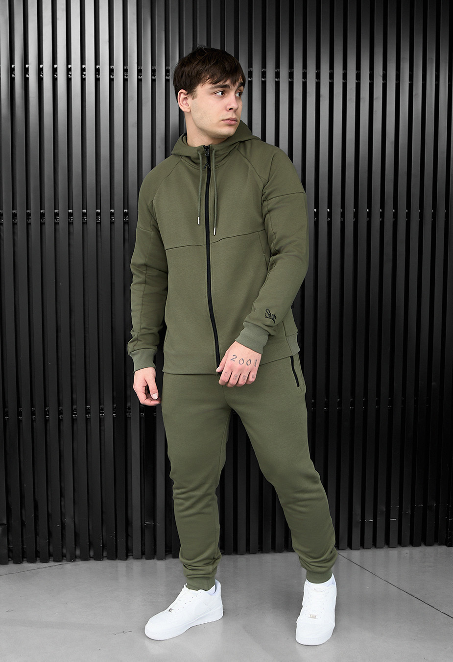 Dres Staff sh zip khaki