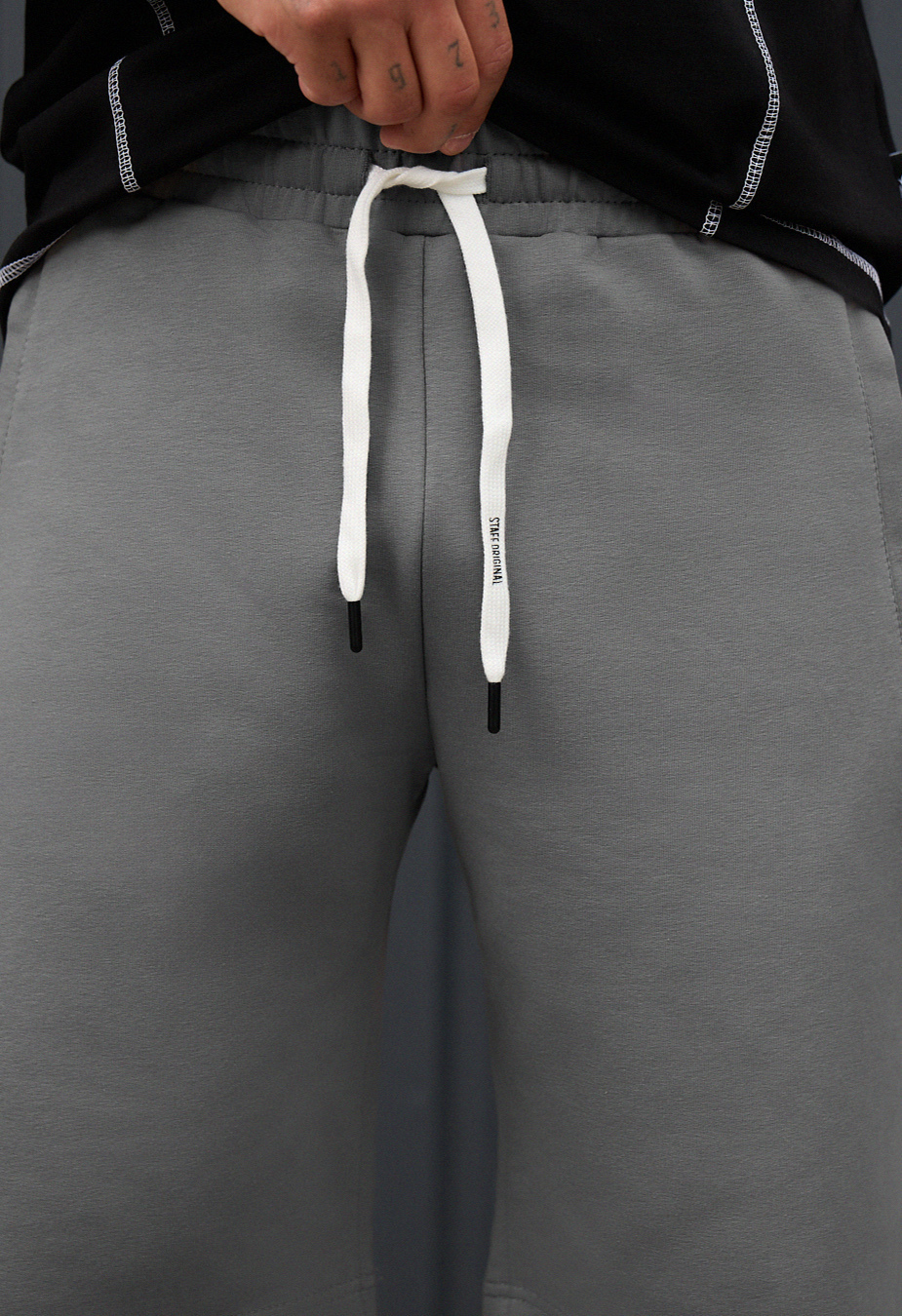 Spodenki Staff wh gray