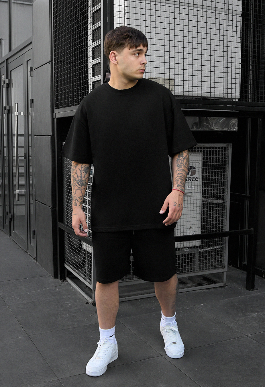 Komplet koszulka + spodenki Staff vic black oversize