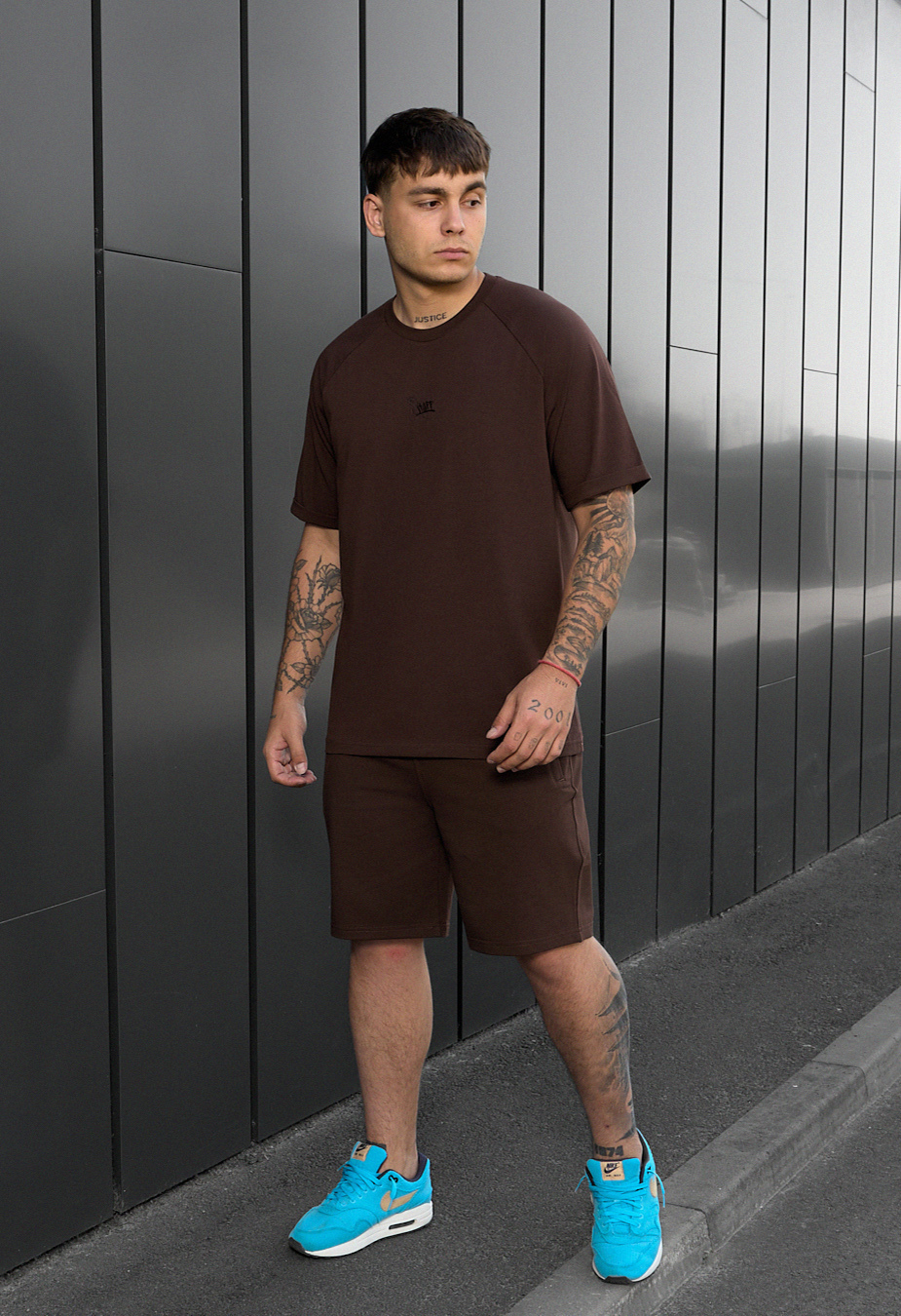 Komplet koszulka + spodenki Staff mb dark brown