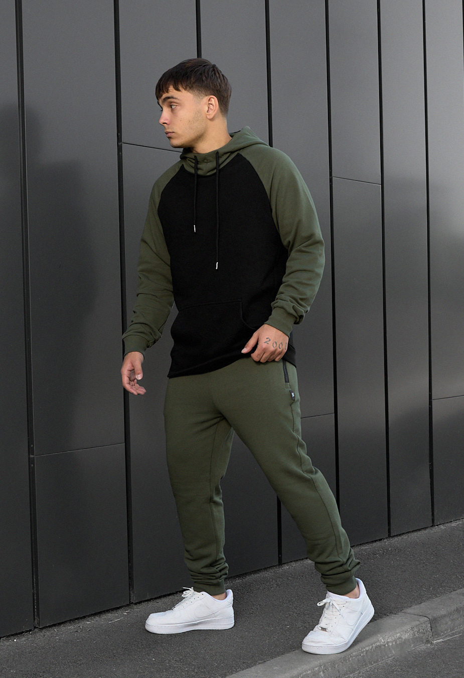 Dres Staff ro khaki & black