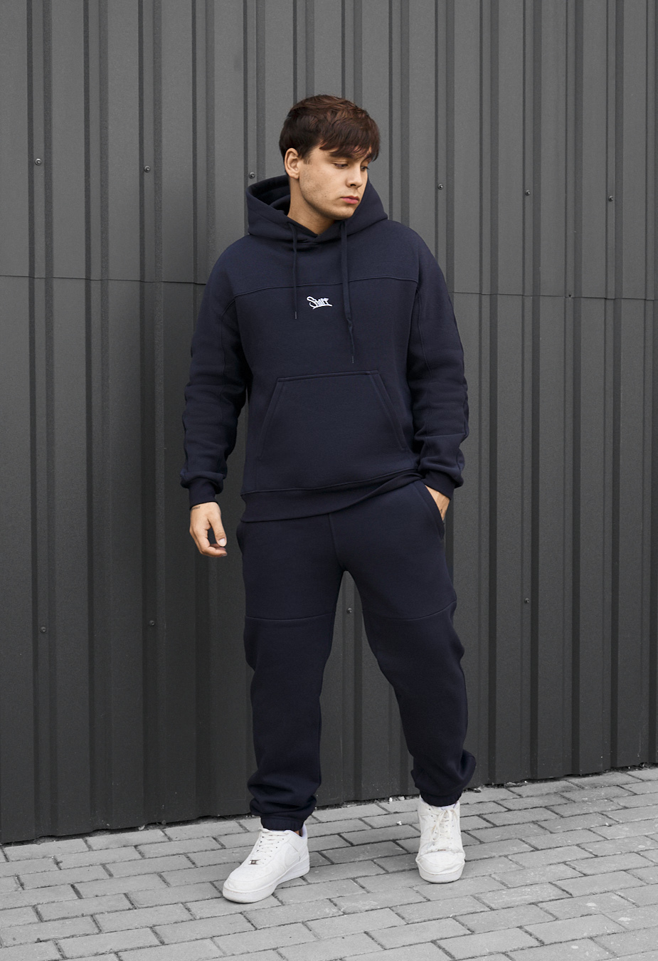 Dres Staff say navy logo fleece