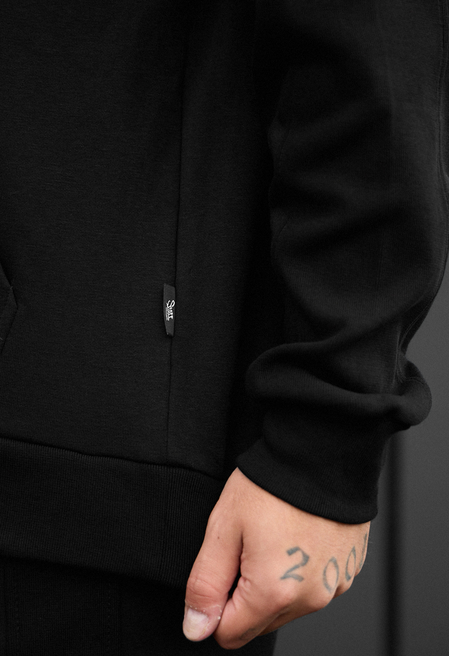 Dres Staff cr black oversize fleece