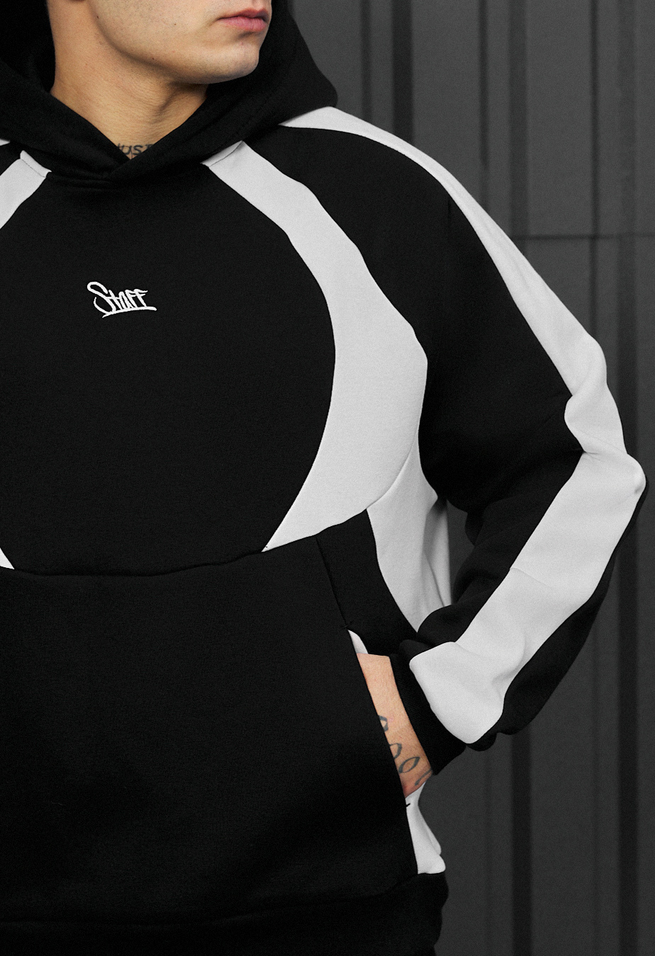 Bluza Staff black & white logo oversize fleece