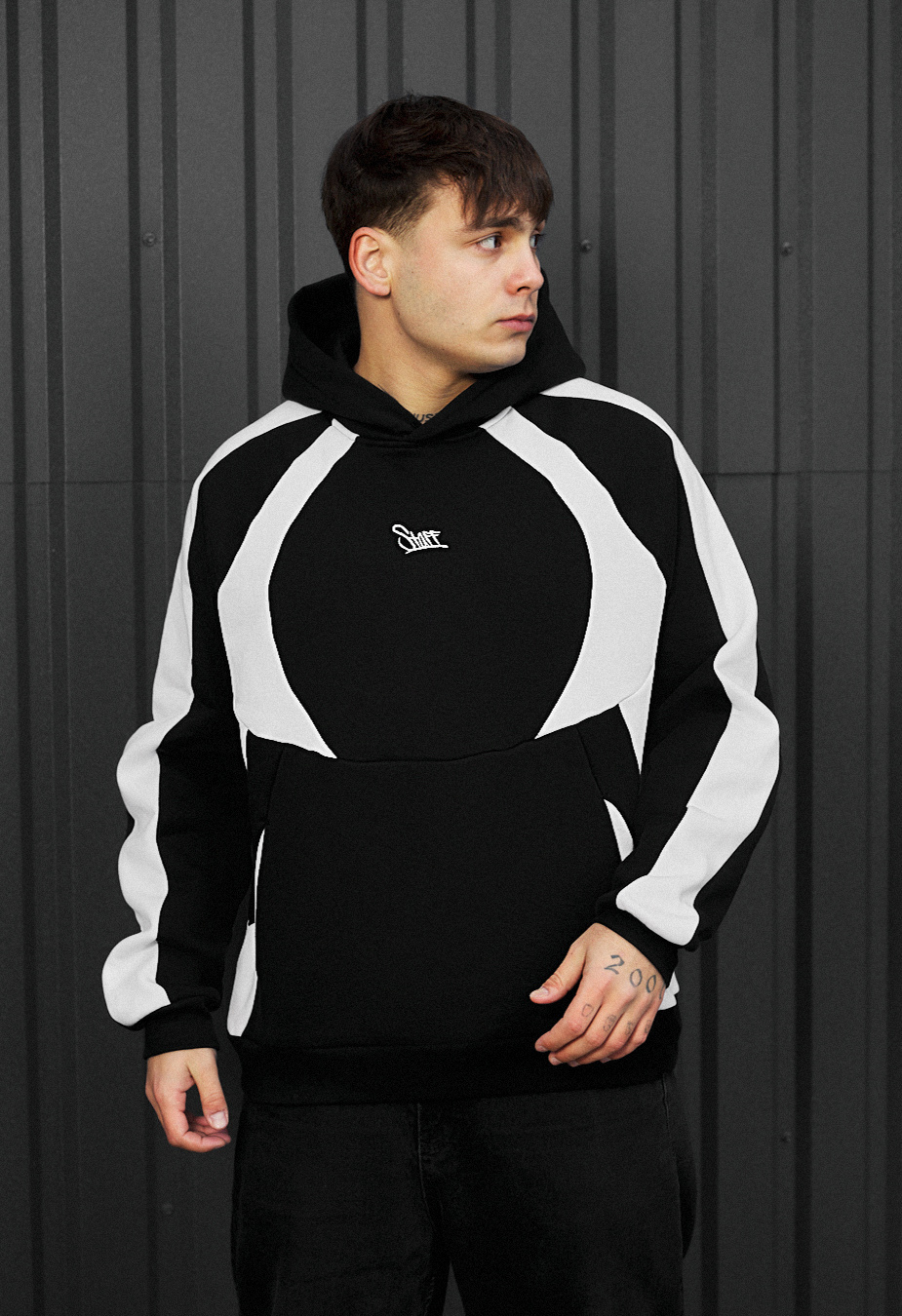 Bluza Staff black & white logo oversize fleece