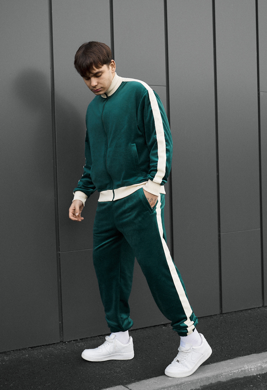 Dres Staff smi emerald & milk