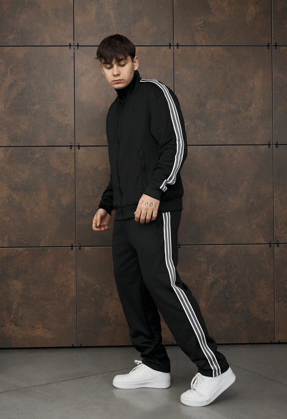 Dres Staff pri black