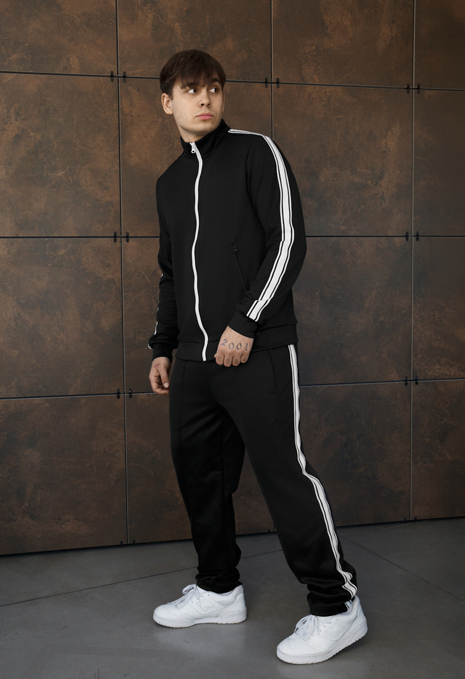 Dres Staff jak black