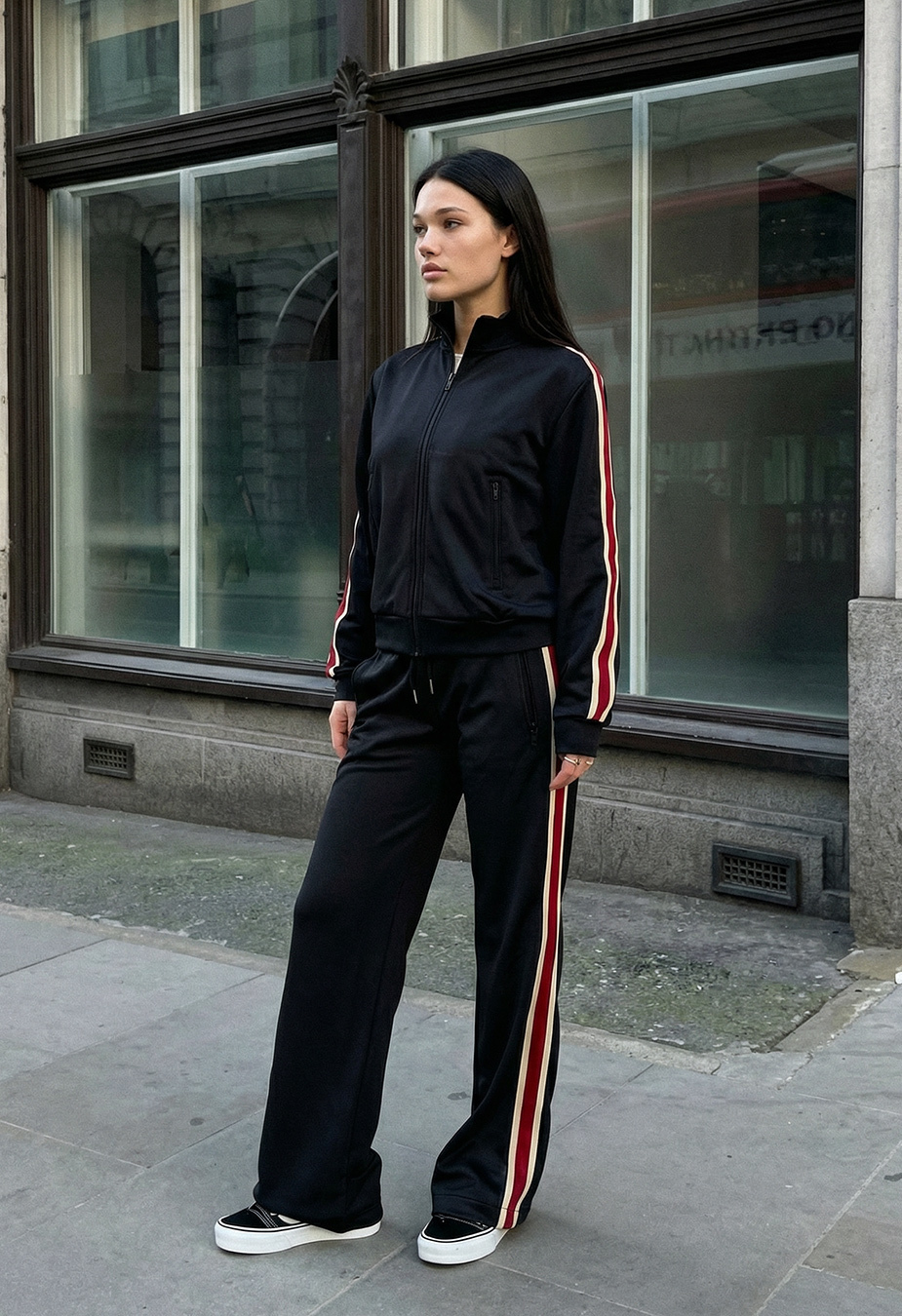 Dres Staff dis black