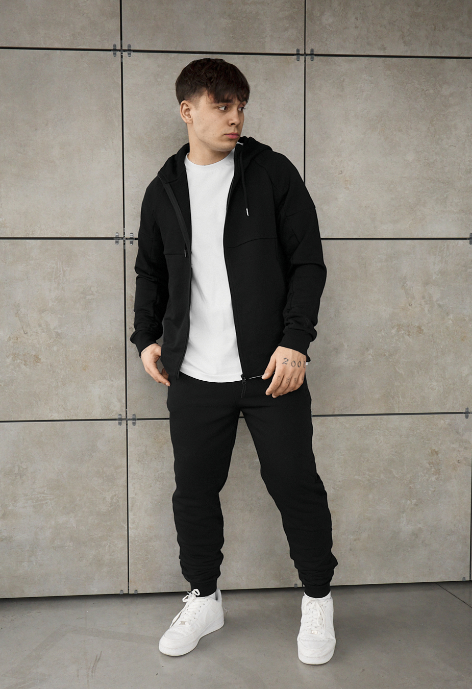 Dres Staff sh zip black