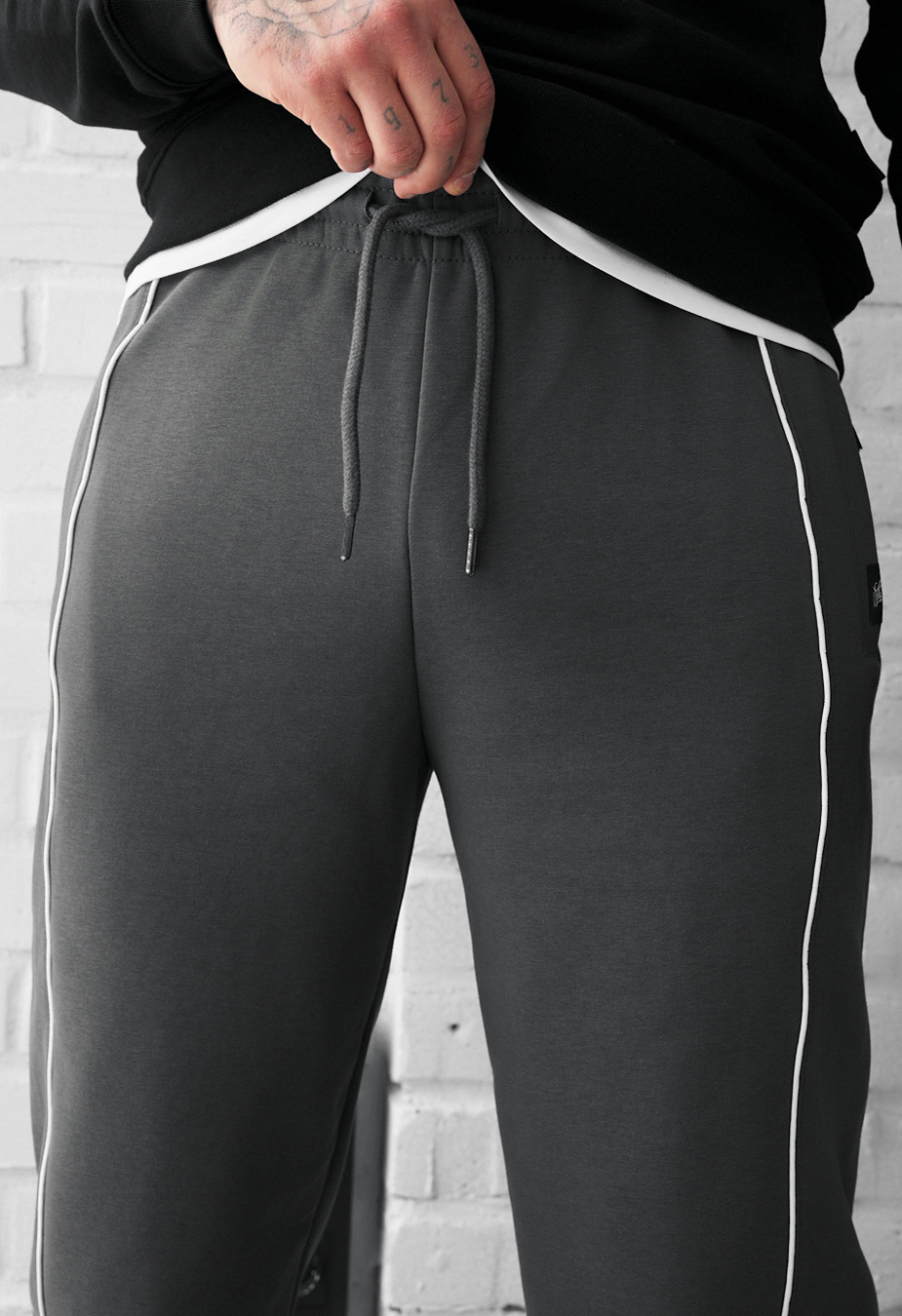 Spodnie dresowe Staff siv dark gray reflective