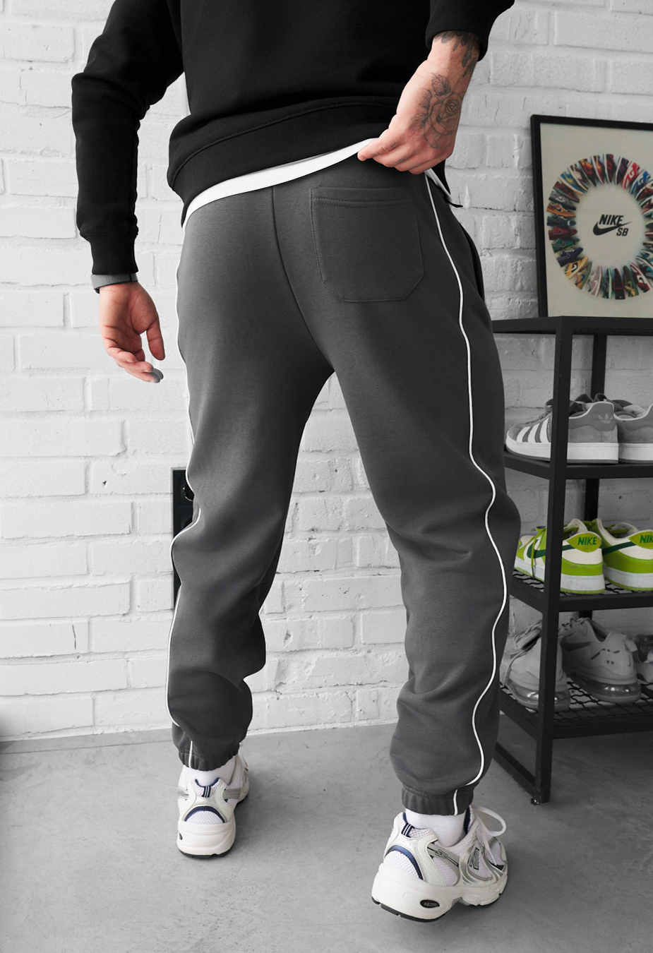 Spodnie dresowe Staff siv dark gray reflective