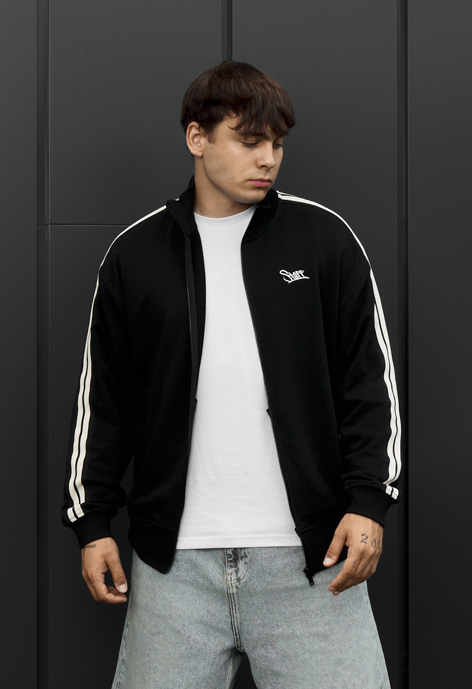 Olimpijka Staff lok zip light black oversize