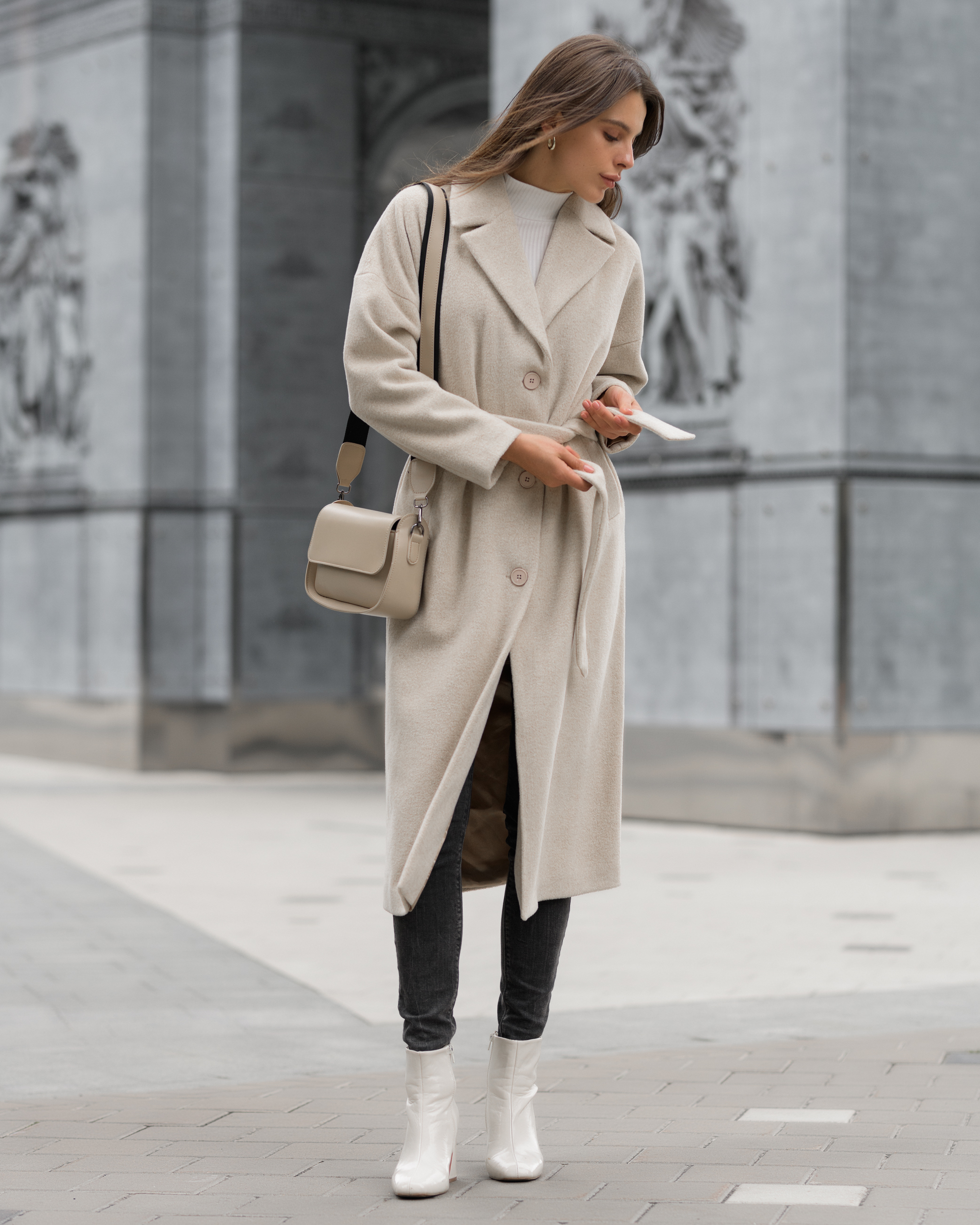 Damski płaszcz Staff beige