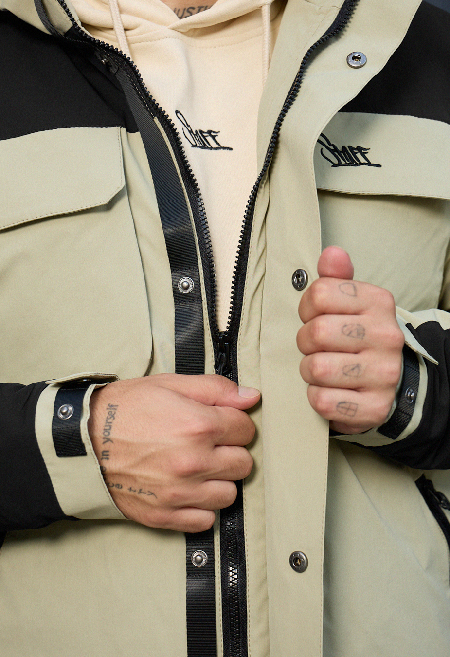 Kurtka Staff quor black & light olive