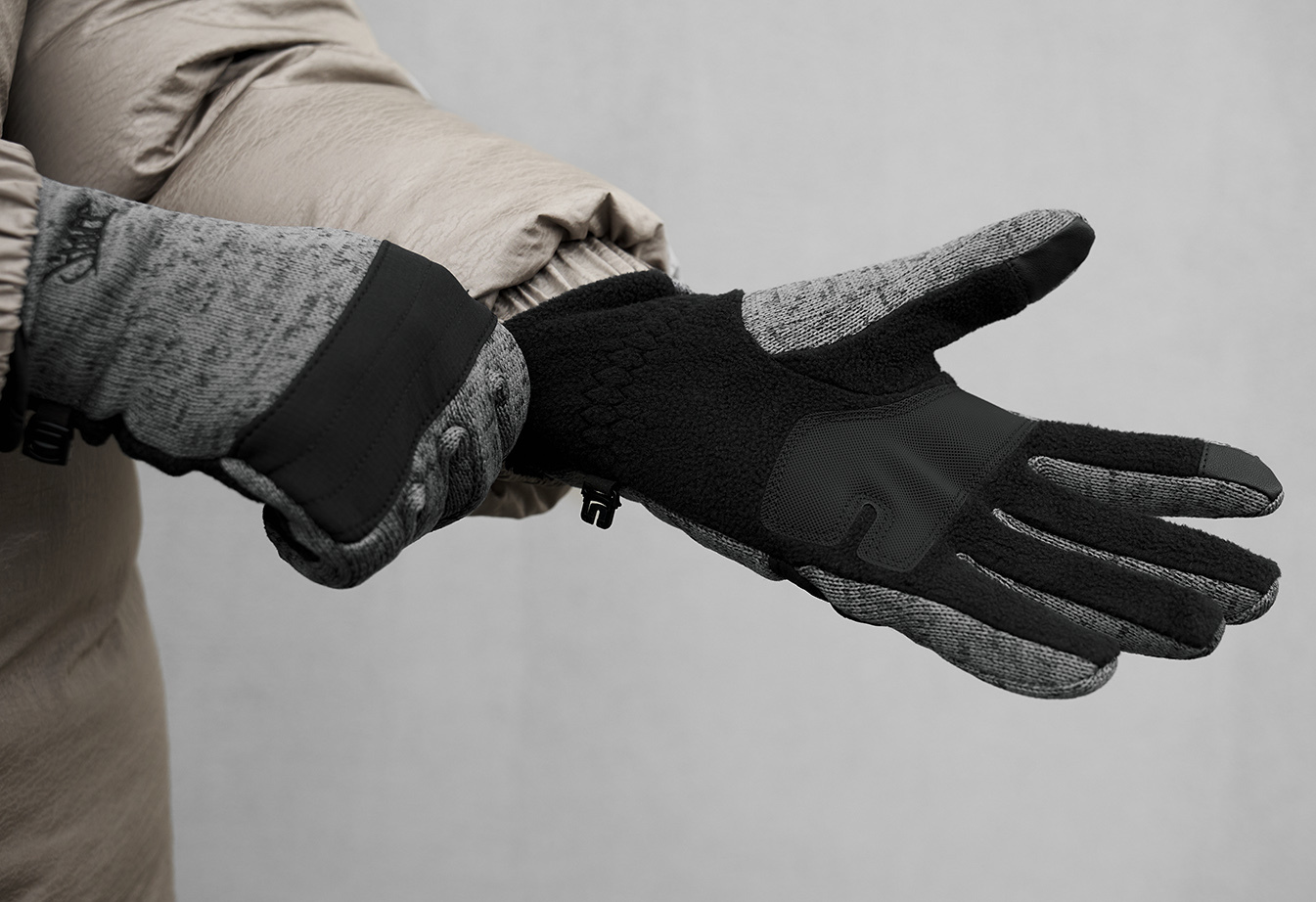 Rękawiczki Staff fleece gray & black logo size M-L