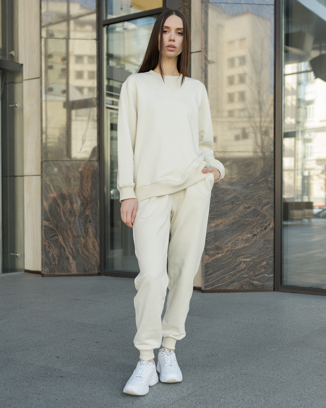 Damski komplet sportowy Staff el milk oversize