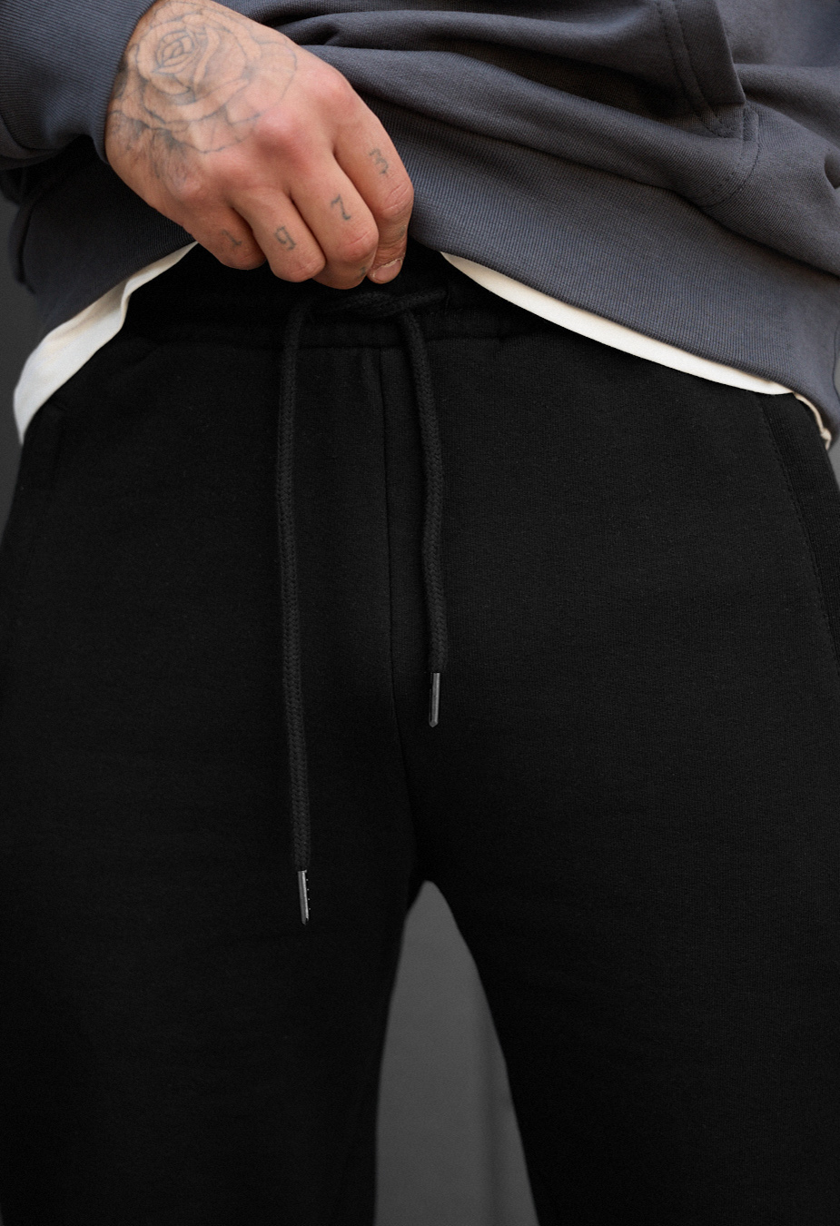 Spodnie dresowe Staff mil black