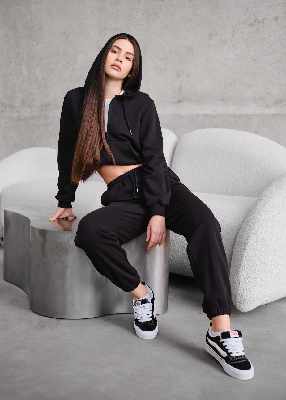 Spodnie Staff yo black logo