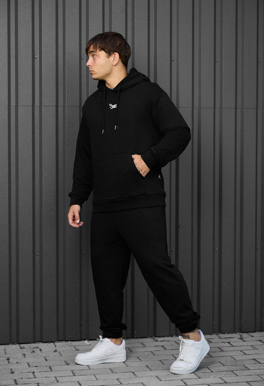 Dres Staff fad black