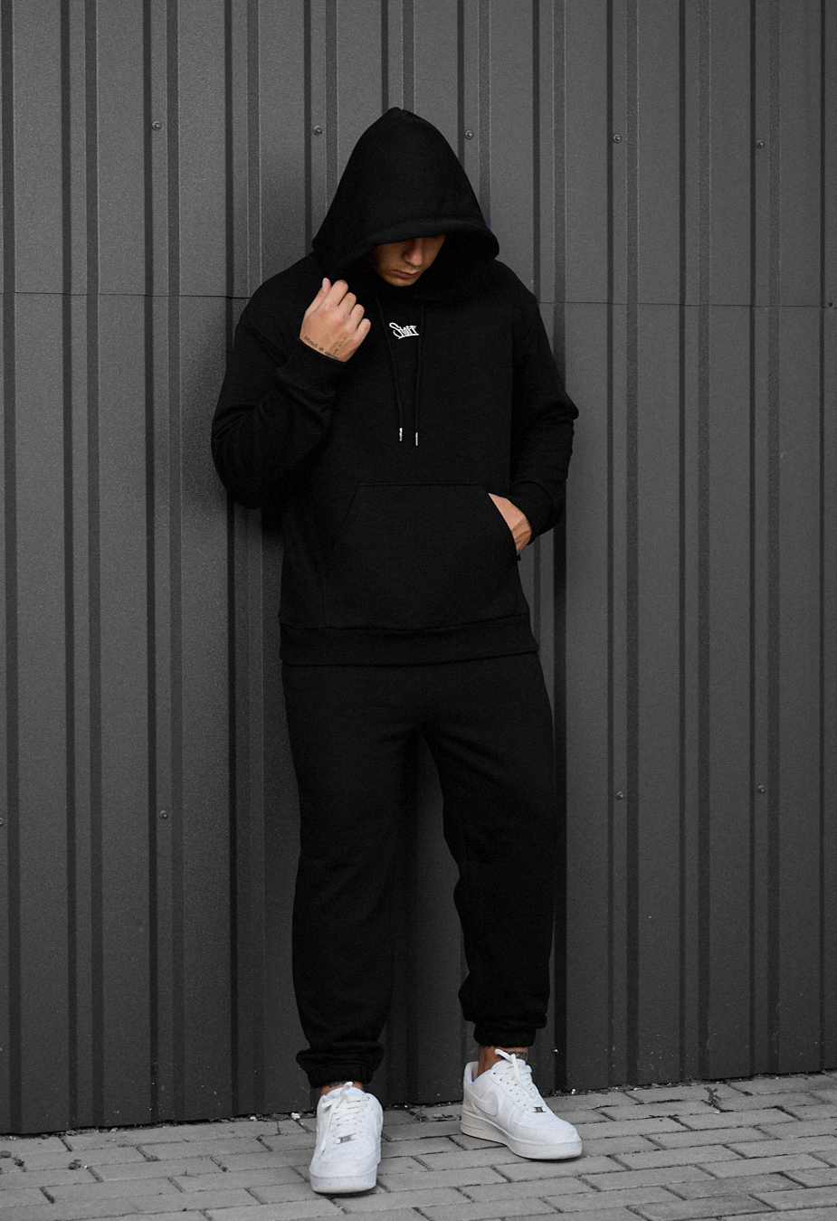 Dres Staff fad black