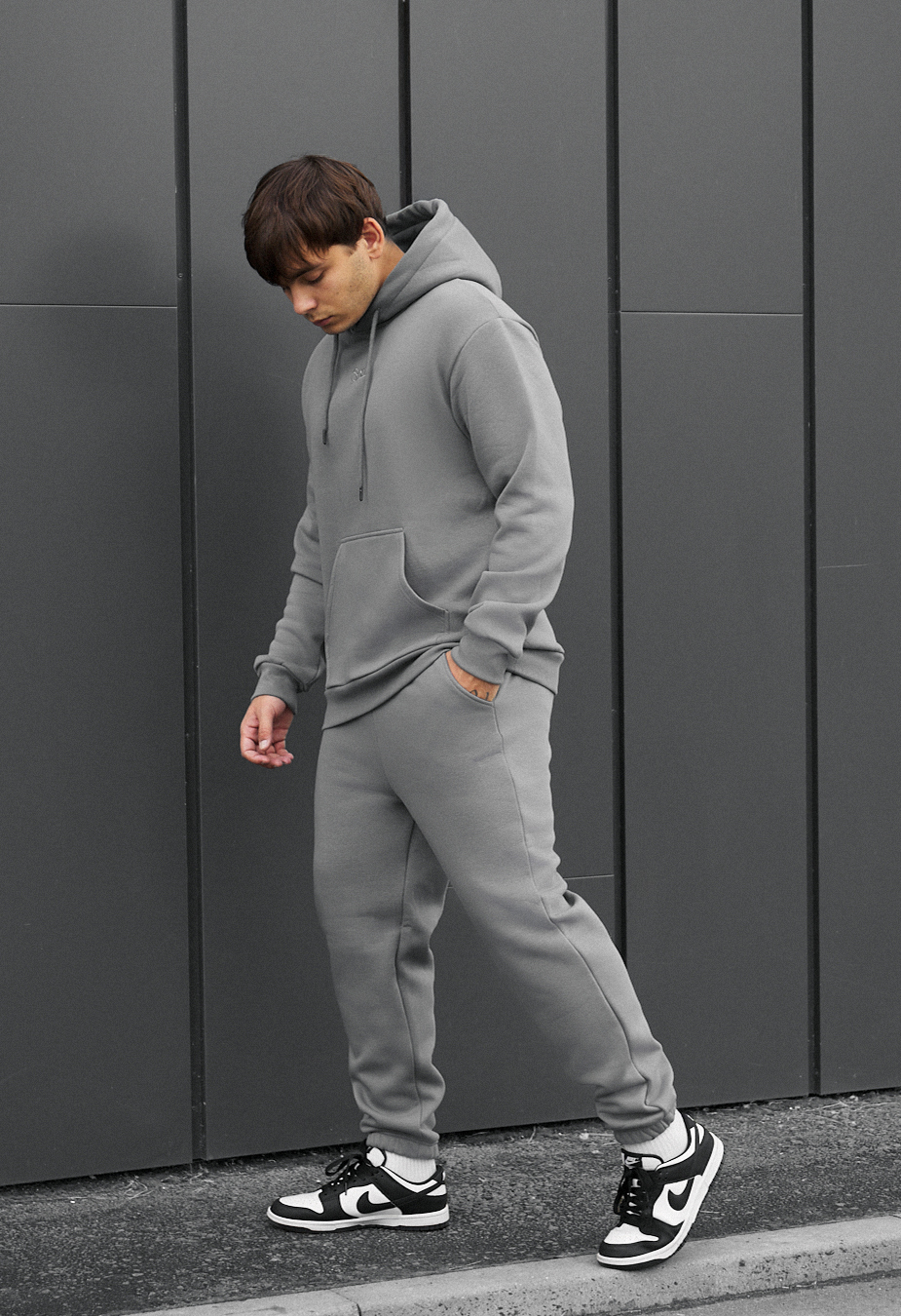 Dres Staff fiv gray fleece
