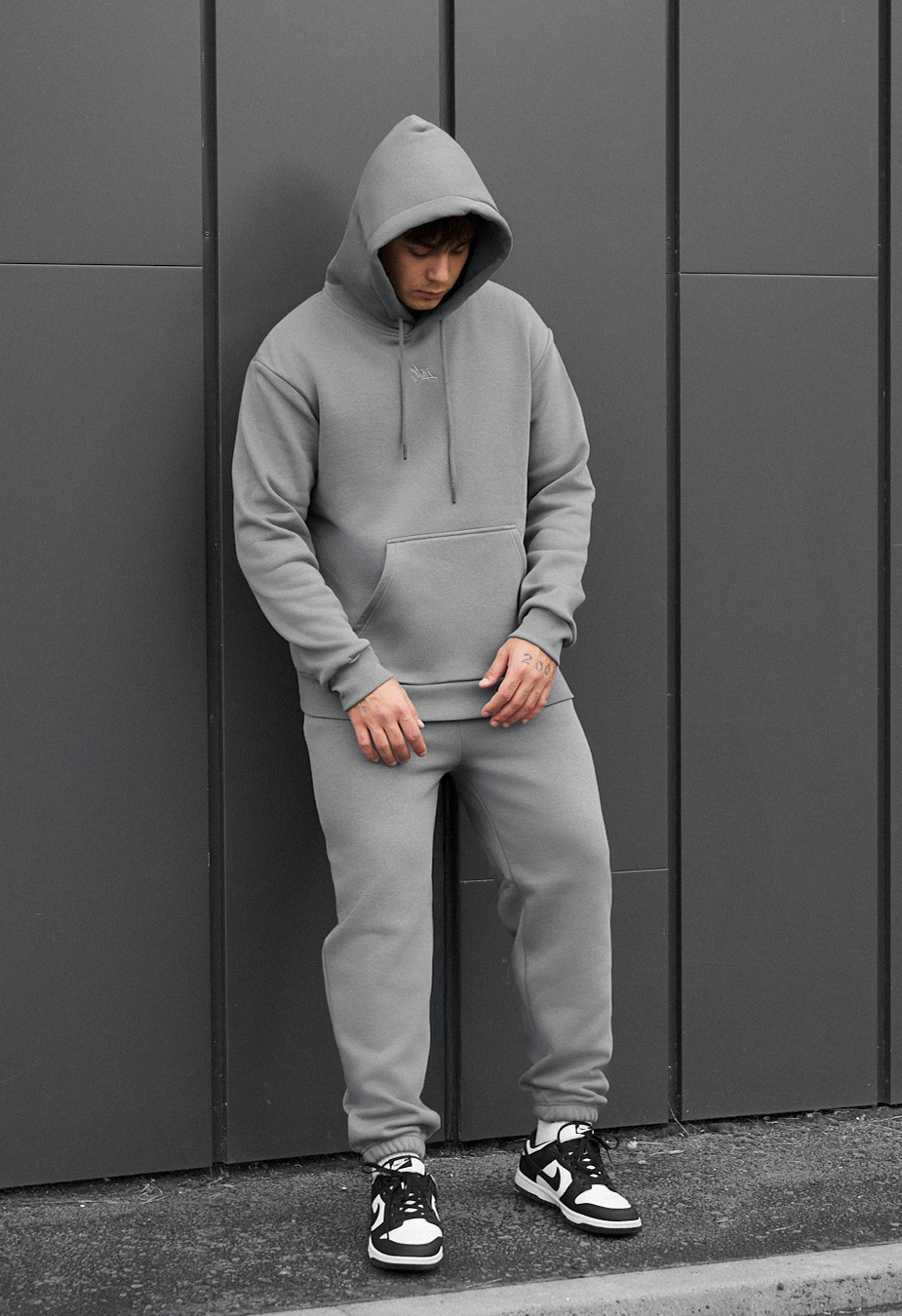 Dres Staff fiv gray fleece